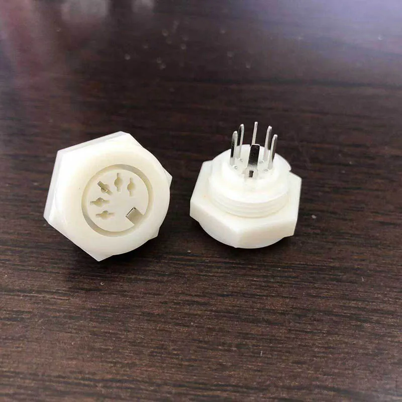 DS-5-07C White circular S-terminal connector with nut, 5-core socket, 5P mechanical and electrical equipment, large DIN