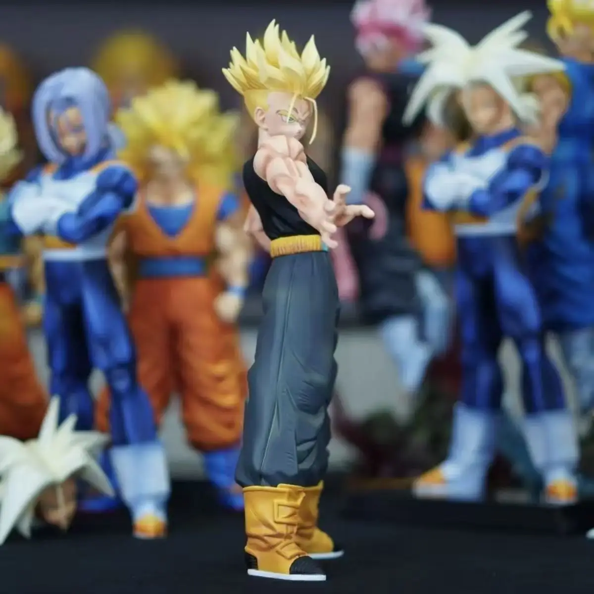 29cm/11.42inch Anime Dragon Ball Z Trunks Figure Future Trunks