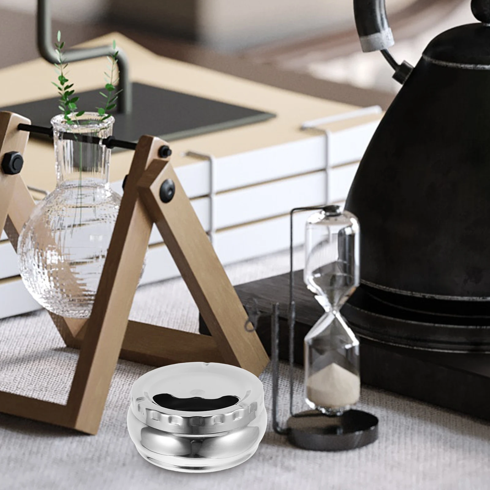 

Portable Car Ashtray Durable Stainless Steel Outdoor Ashtray With Lid For Home Travel Anti-Spill Cigarette Holder Retro Unique