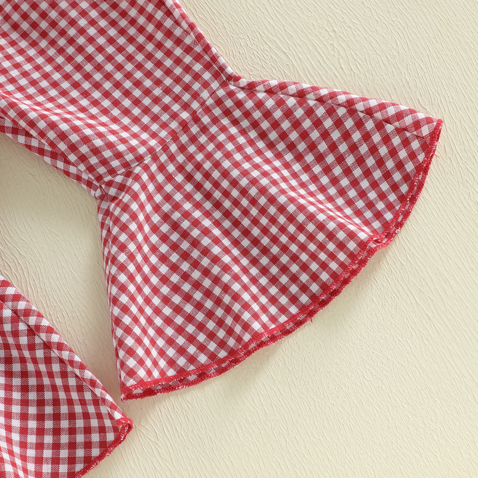 مجموعة ملابس ربيعية لعيد الحب للفتيات الصغيرات مطرزة على شكل قلب وأكمام طويلة بلوفر على شكل جرس سفلي #6