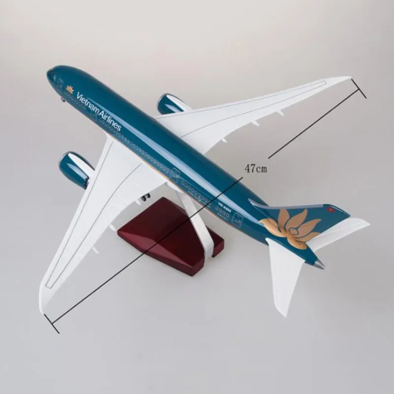 Imagem -04 - Vietnam Airlines Modelo com Luz e Rodas Dreamliner Aircraft Diecast Resina Avião Coleção Presente B787 Escala 1:130 47cm