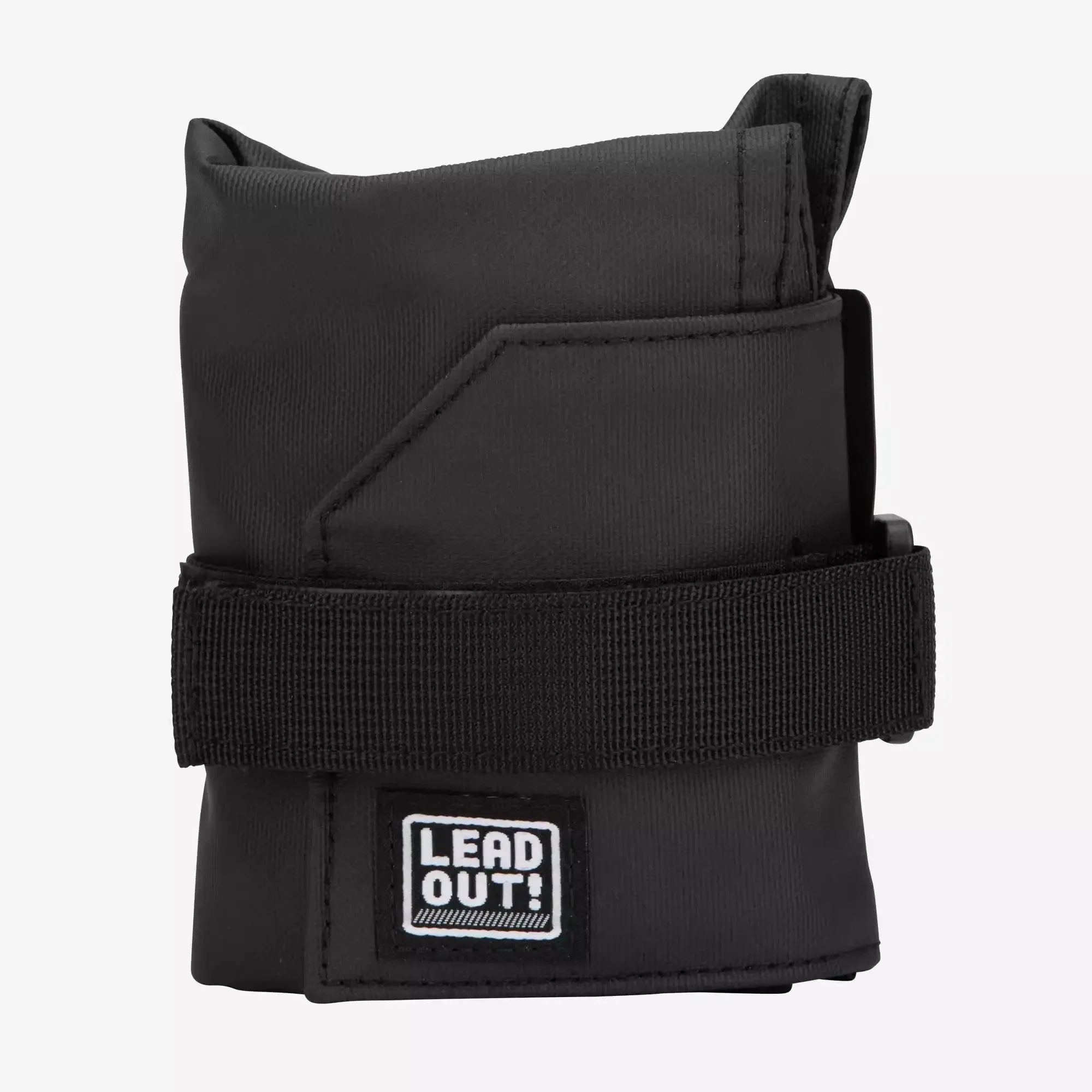 Lead Out Saddle Bag with a Waterproof Design - Carry Your Gear with Style and Ease