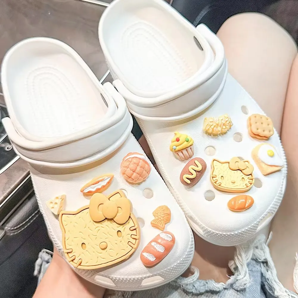 

MINISO Cartoon Cute Hello Kitty Cookies Charm Shoes Accessories Spicy Girl DIY Detachable Clogs Sandals Buckle Birthday Gift