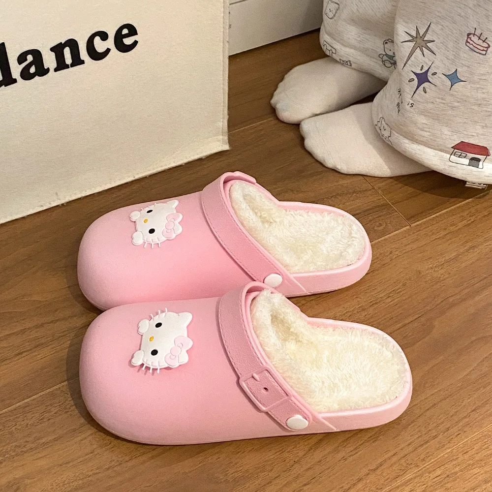 شباشب قطنية نسائية من HelloKitty مريحة ومتعددة الاستخدامات وقابلة للإزالة وقابلة للغسل ومضادة للانزلاق شتوية كاجوال ناعمة من الأسفل متينة