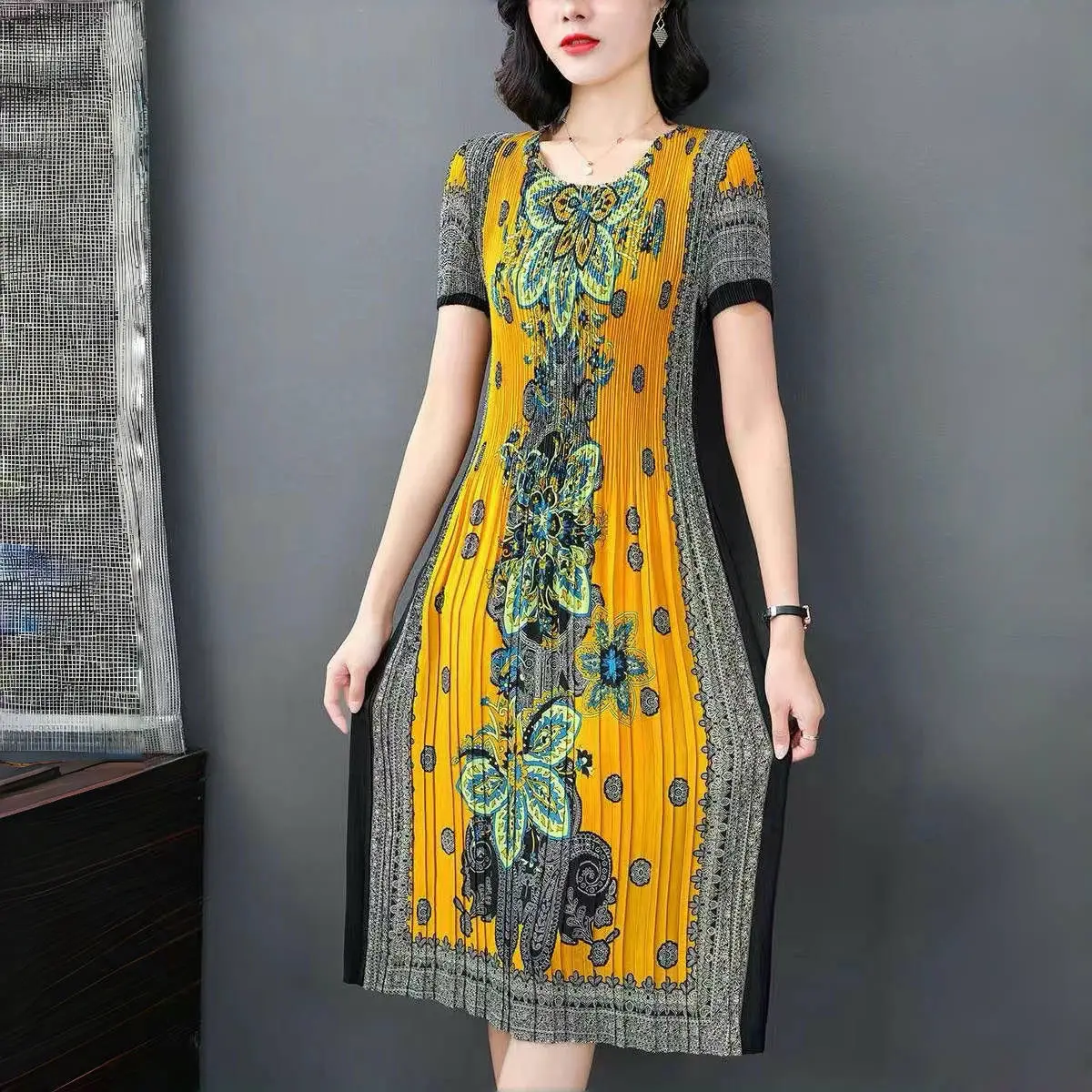 

Summer dress mother silk pleated thin medium and long large size loose elastic thin belly cover skirt