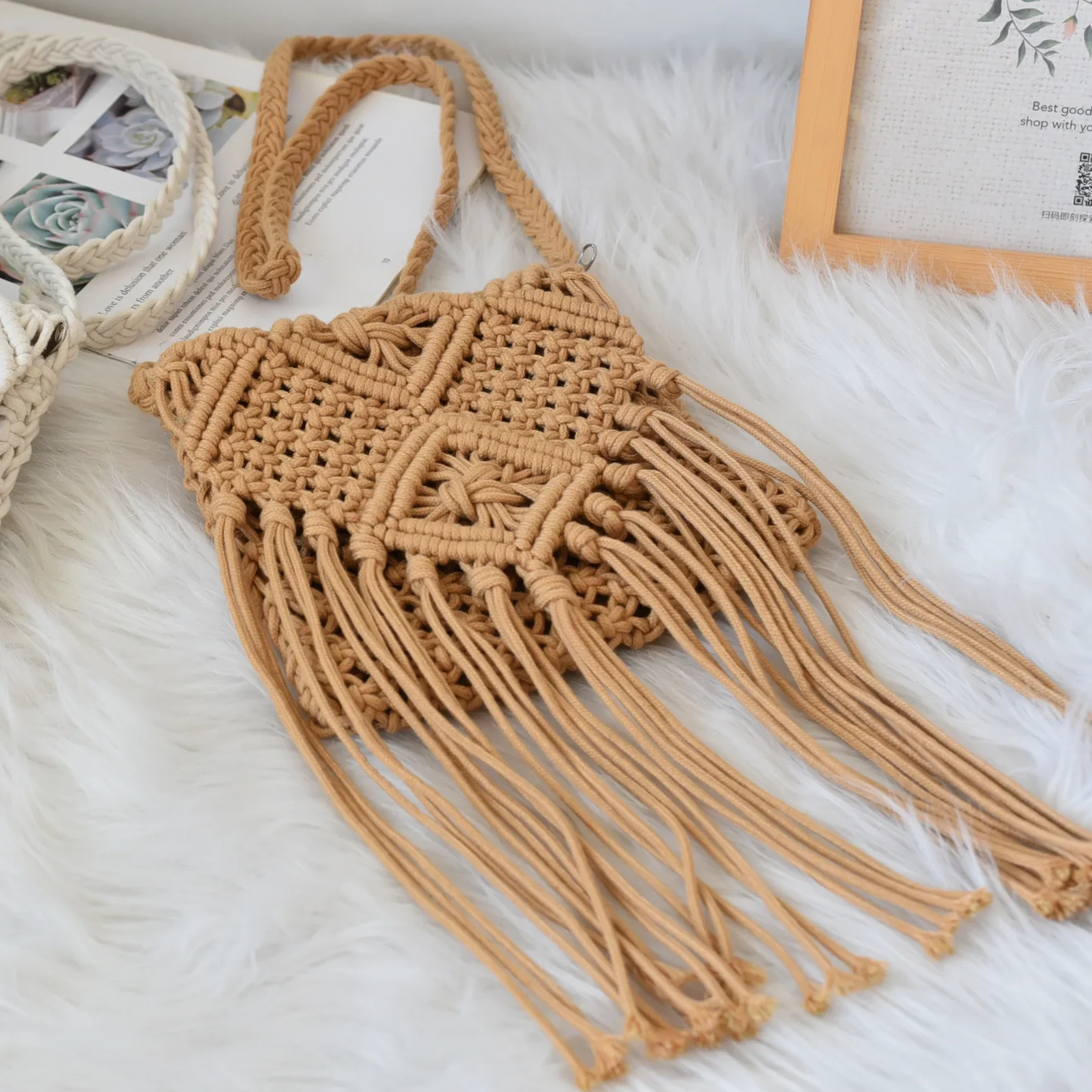 

Summer Korean Tassel Crossbody Straw Woven Bag Korean Version Retro Single Shoulder Cotton Thread Woven Bag