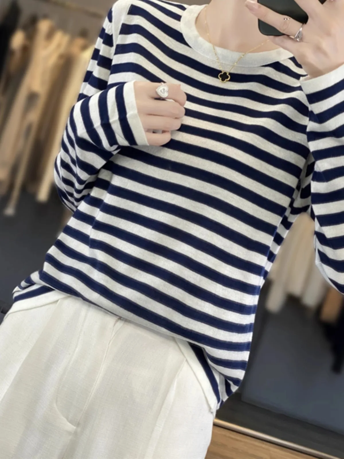 Striped thin cashmere sweater women\'s spring and autumn loose large size crewneck sweater base sweater