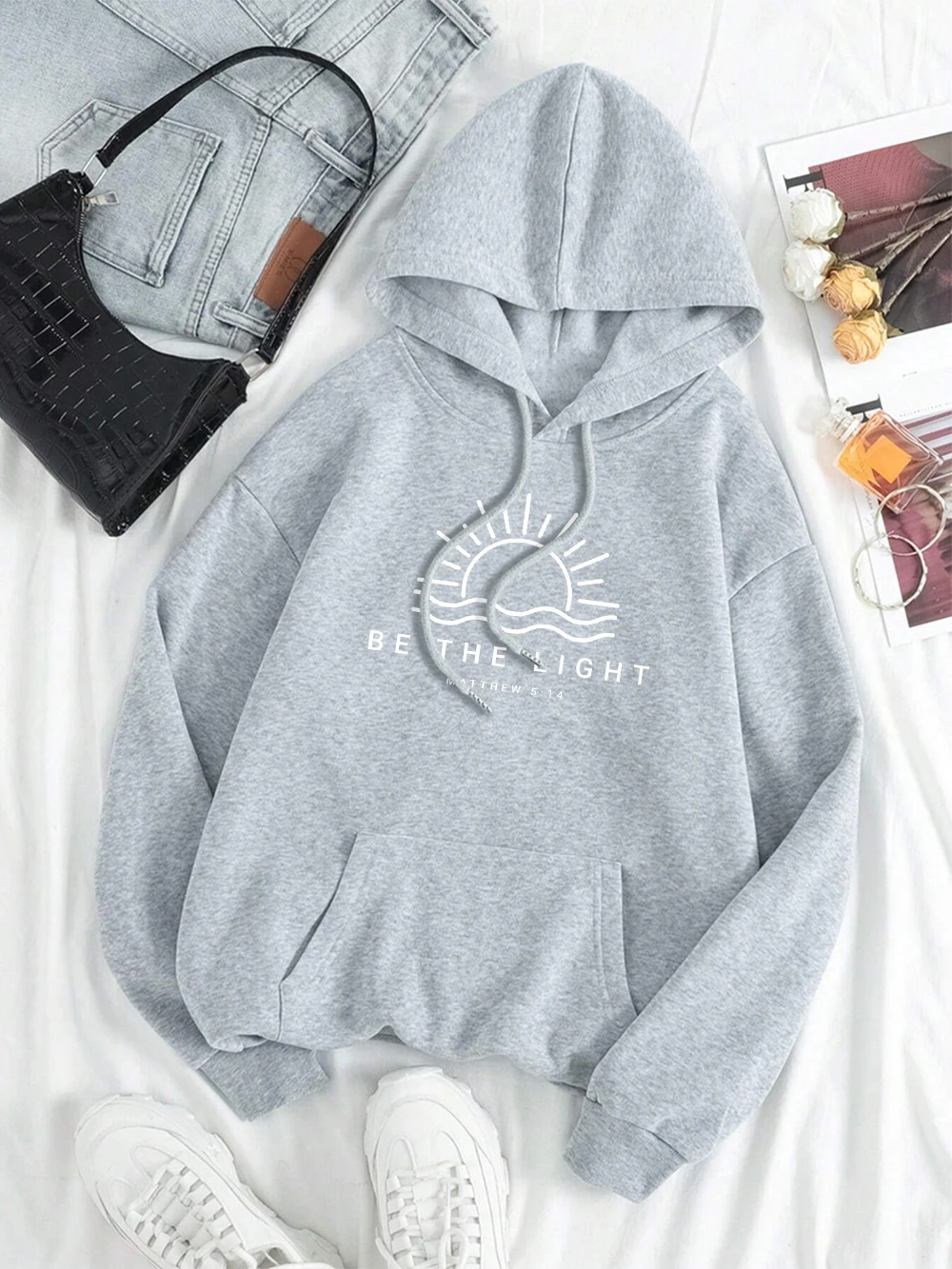 Be The Light Matthew 5:14 Men Women Hoody Fleece Pocket Hoodie Loose Fitness Sweatshirt Oversized O-Neck Couple Streetwear