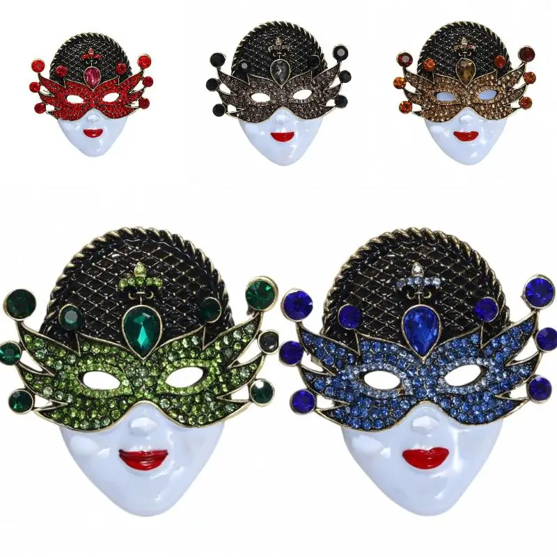 Cute Vintage Face Brooches for Women Glossy Rhinestone 5 Color Choices Fun Accessory for Christmas Party Presents