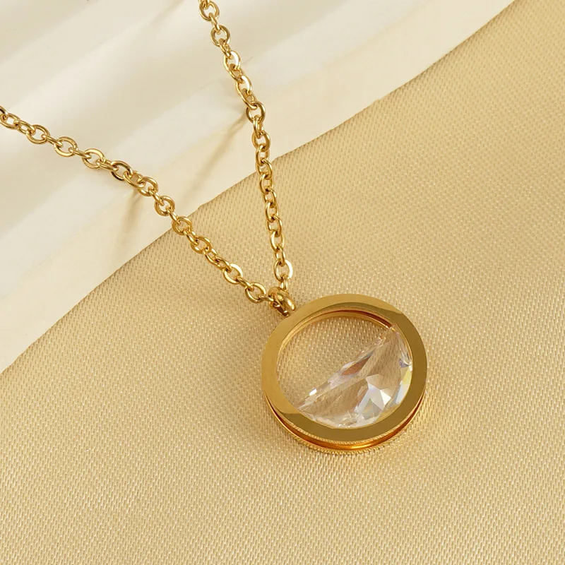New ins Stainless Steel 18K Zircon Pendant Necklace For Women Girls Hollow Transparent Heart Necklaces Fashion Jewelry Gift