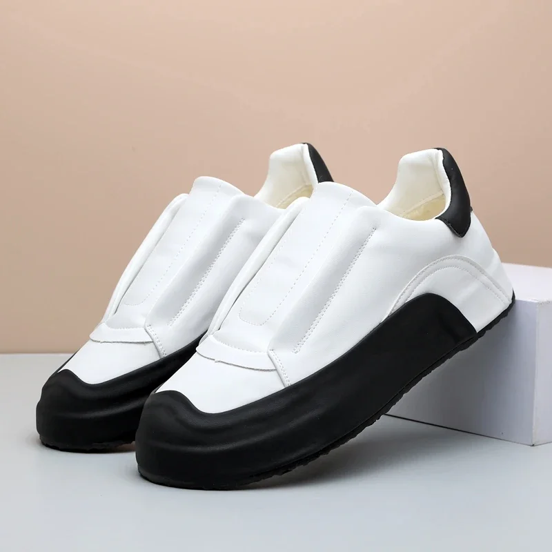 

Leather Men's oes Comfortable Casual Thi Bot Slip-On Board oes Trendy Korean Sle Fall Collection Youth Sports Snea...