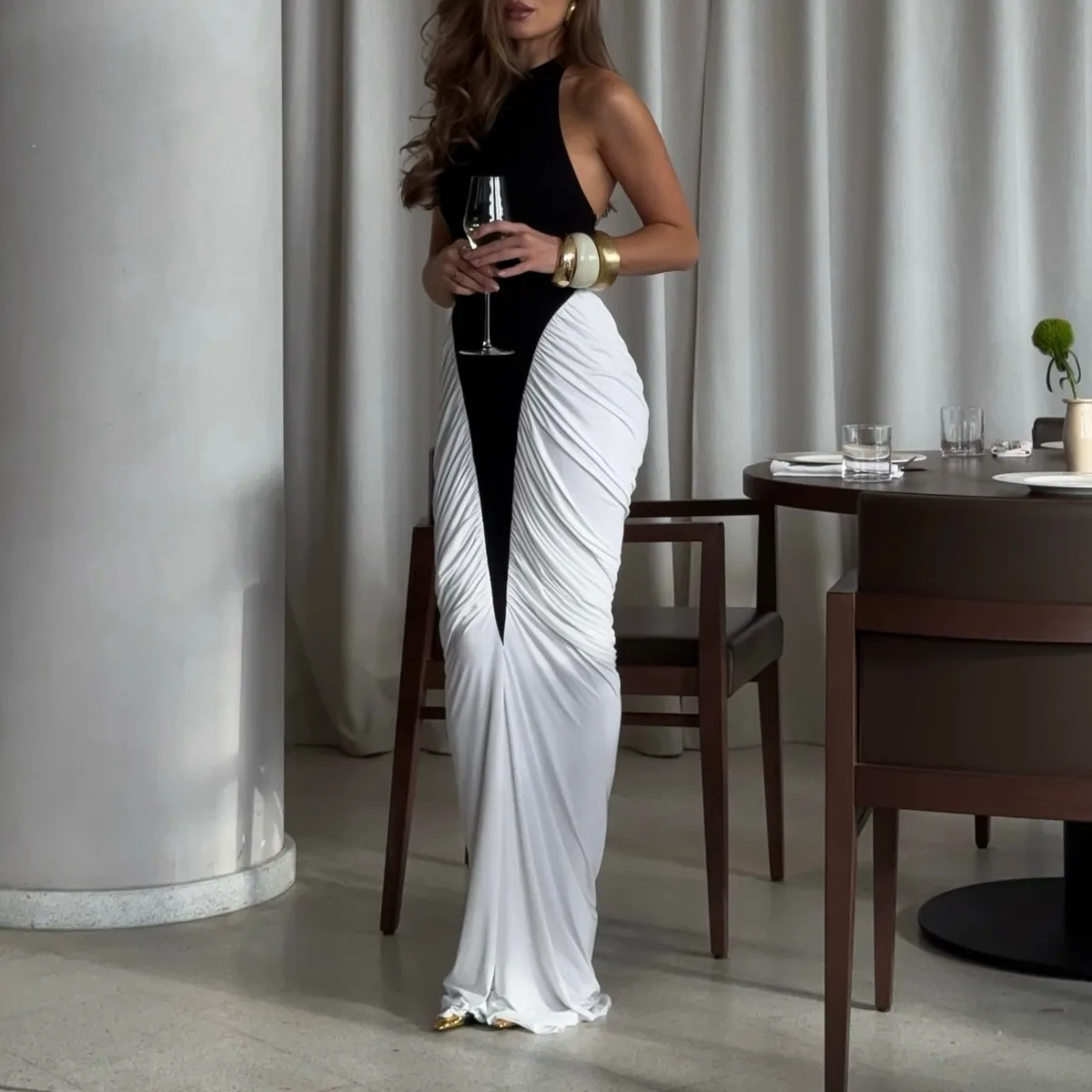 Suknia wieczorowa KWTX 2026, elegancka satynowa plisowana czarno-biała sukienka bodycon, seksowny luksusowy design, na wiosnę, lato, na wieczór.