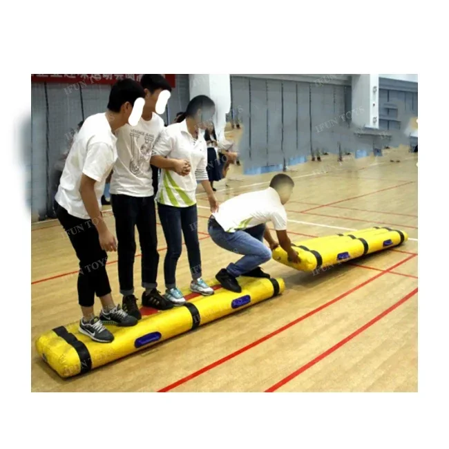 Team Building Game Inflatable Sail On The Same Tack