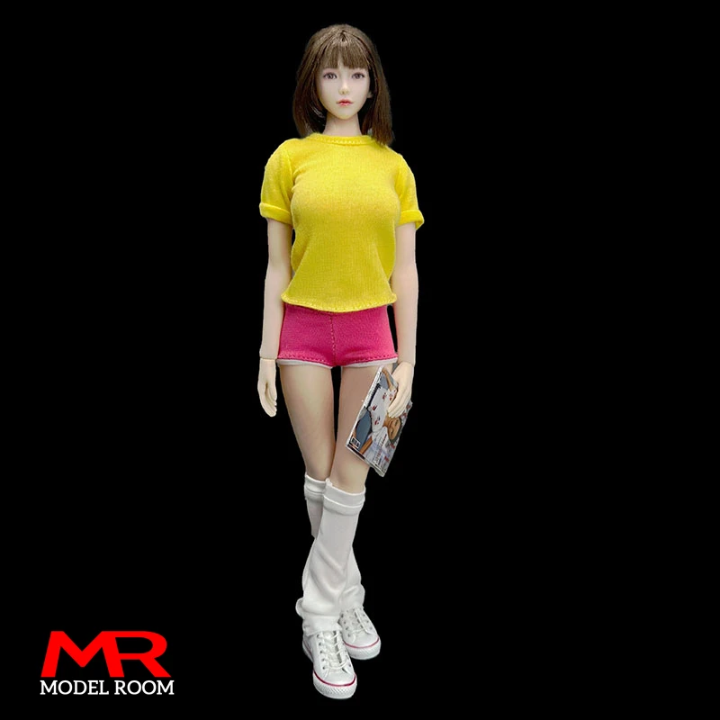 1/6 Scale Anime Girl Yellow T-shirt Pink Shorts Clothes Set Model Fit 12'' Female Soldier Action Figure Body Dolls