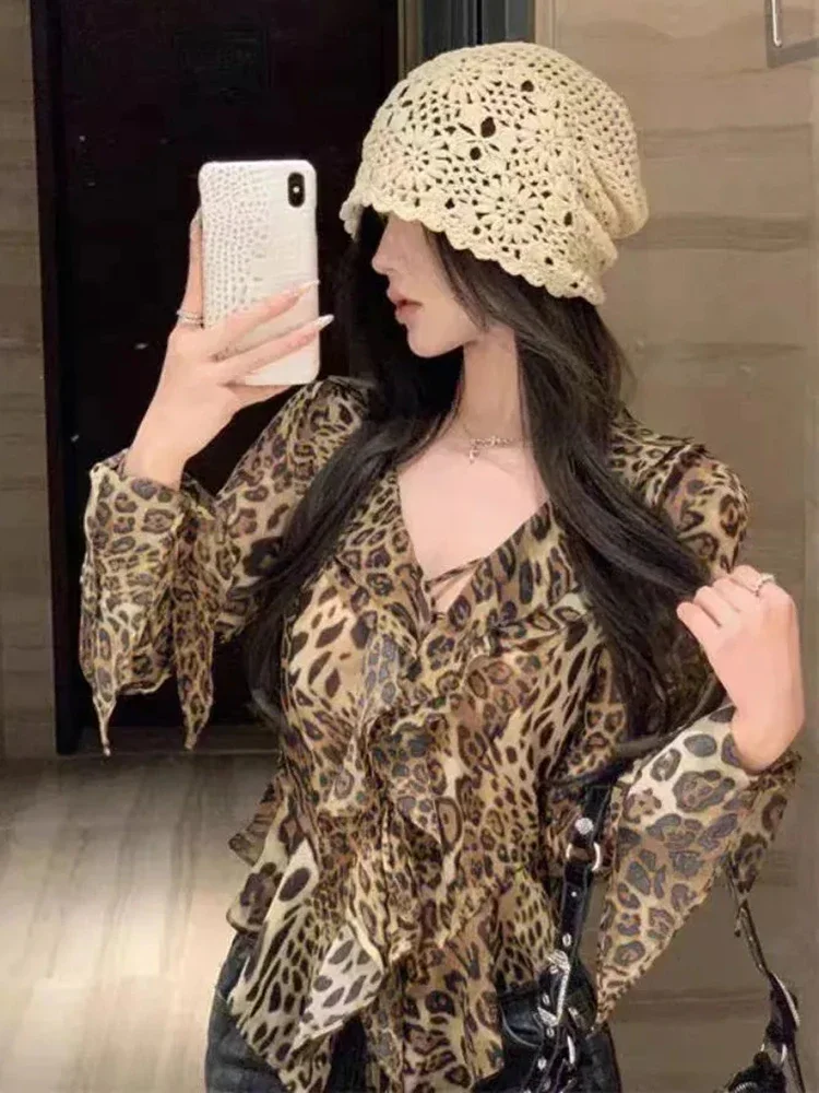 Seksowna bluzka damska z szyfonu w panterkę, vintage, rozkloszowane rękawy, dekolt w serek, codzienna, amerykańska, dopasowana, streetwear, topy damskie Y2k na wiosnę.