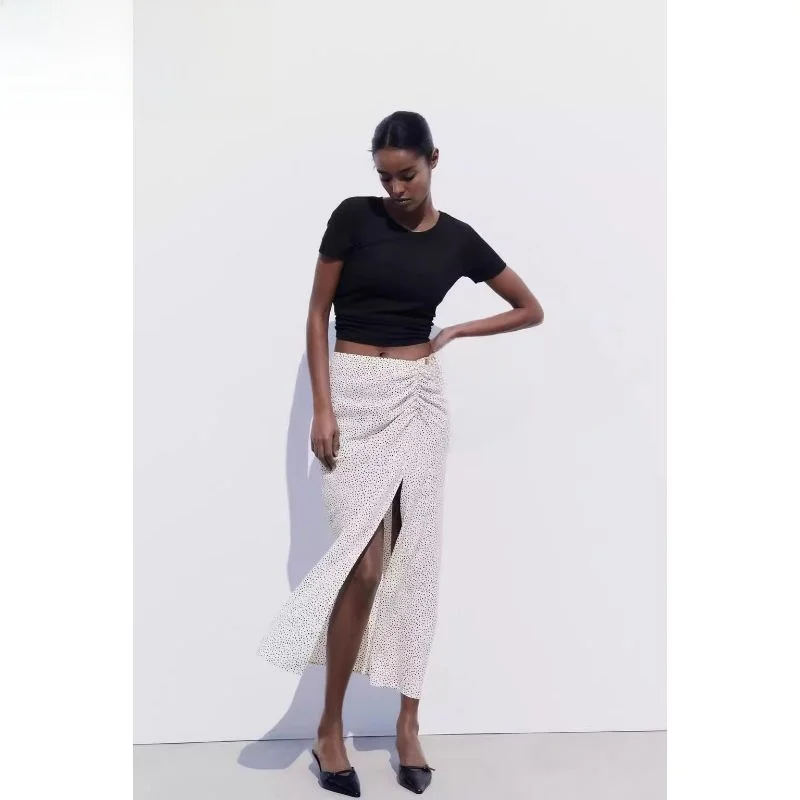 

Spring 2024 Women's Faion Slim Fit Polka Dot Midi Skirt High Waist A-Line Skirt Versatile Folded Decoration New Arrival