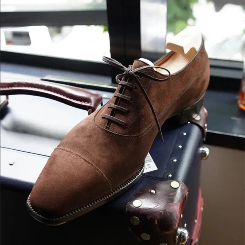 Sepatu Derby Fashion baru pria sepatu kulit bisnis bertali kulit antibulu lancip sepatu kulit hitam cokelat ukuran 38-48