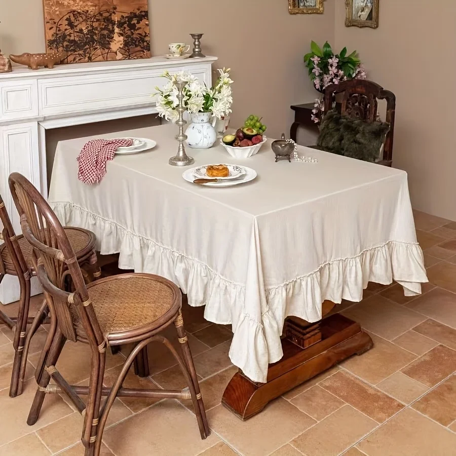 Thumbnail 2 - #97 Table Linens Comparison Guide