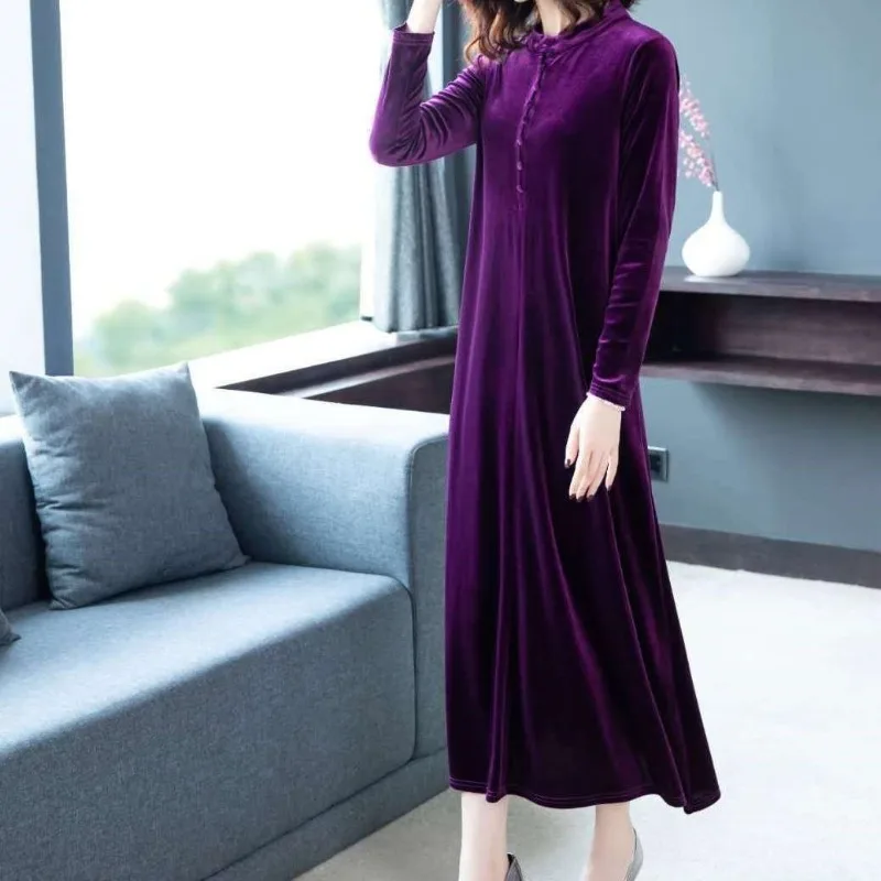 Women\'s Autumn and Winter New Pullover Round Neck Fashion Button Solid Color Loose and Knee Over Long Sleeve Golden Velvet Dress