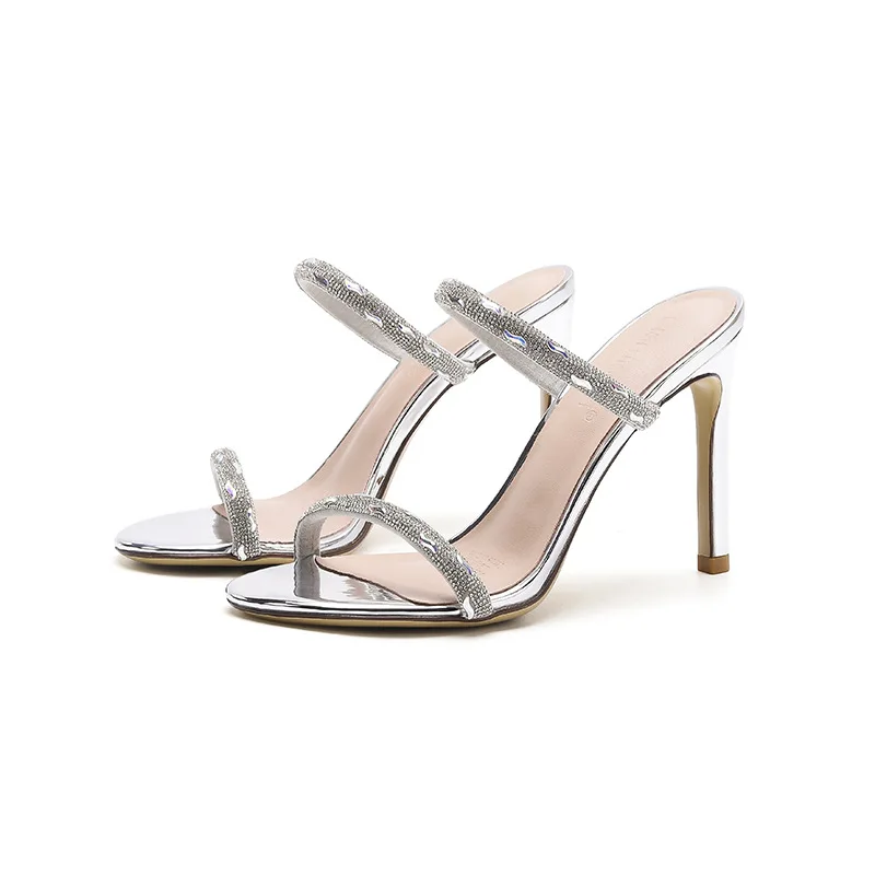 

2026 женские босоножки на высоком каблуке-шпильке с серебряным ремешком и стразами Q-708