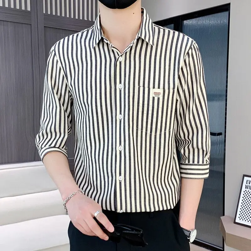 

Summer Men's Casual Shirt Half Sleeve Standard Fit Polyester Fiber Standard Thickness Flip Collar Button Closure Regular Length