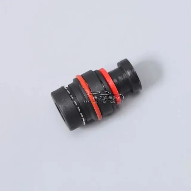 1pcs) 2 models Camshaft cover check valve for Chinese SAIC ROEWE 750 MG7 2.5L V6 engine Auto car motor parts LZN100220