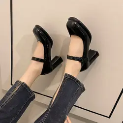 Białe buty Kawaii dla kobiet 2024 Mary Jane High Pumps Japanese Style Lolita Block Heel Black Gothic na obcasie Cute