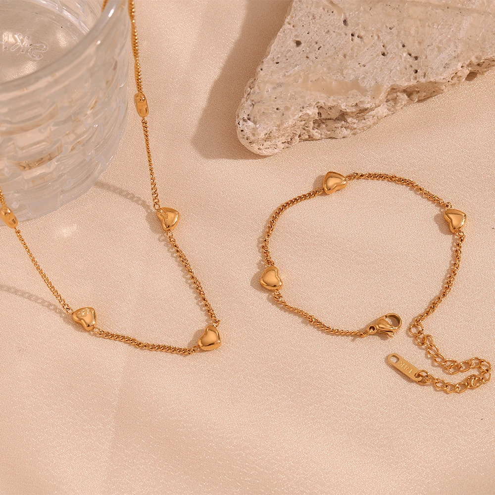 E.B.belle Heart Chain Bracelet Necklace Simple Stainless Steel Women\'s Hand Bracelets Sweet Style 18K Gold Plated Jewelry Set