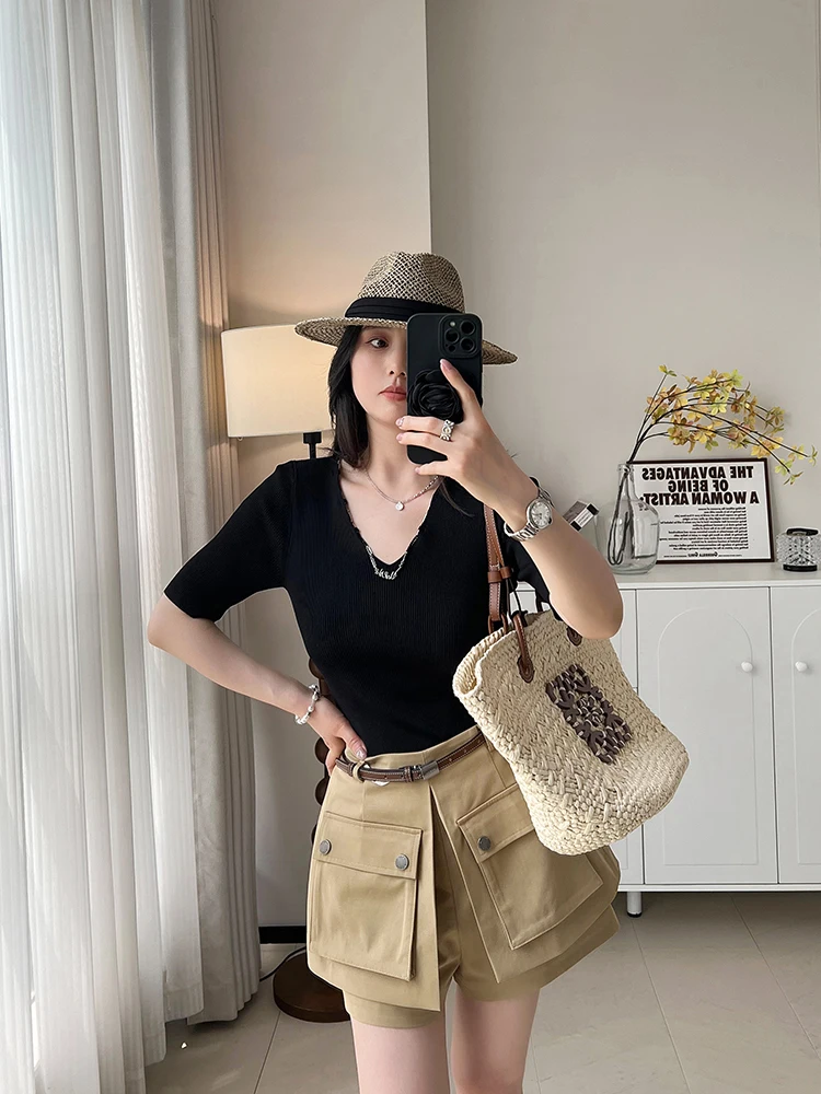 

JR Original Glowing Chain Embellied ort Sve V-Ne Knitwear Women's Summer New Elastic Slim Fit round Ne T-irt