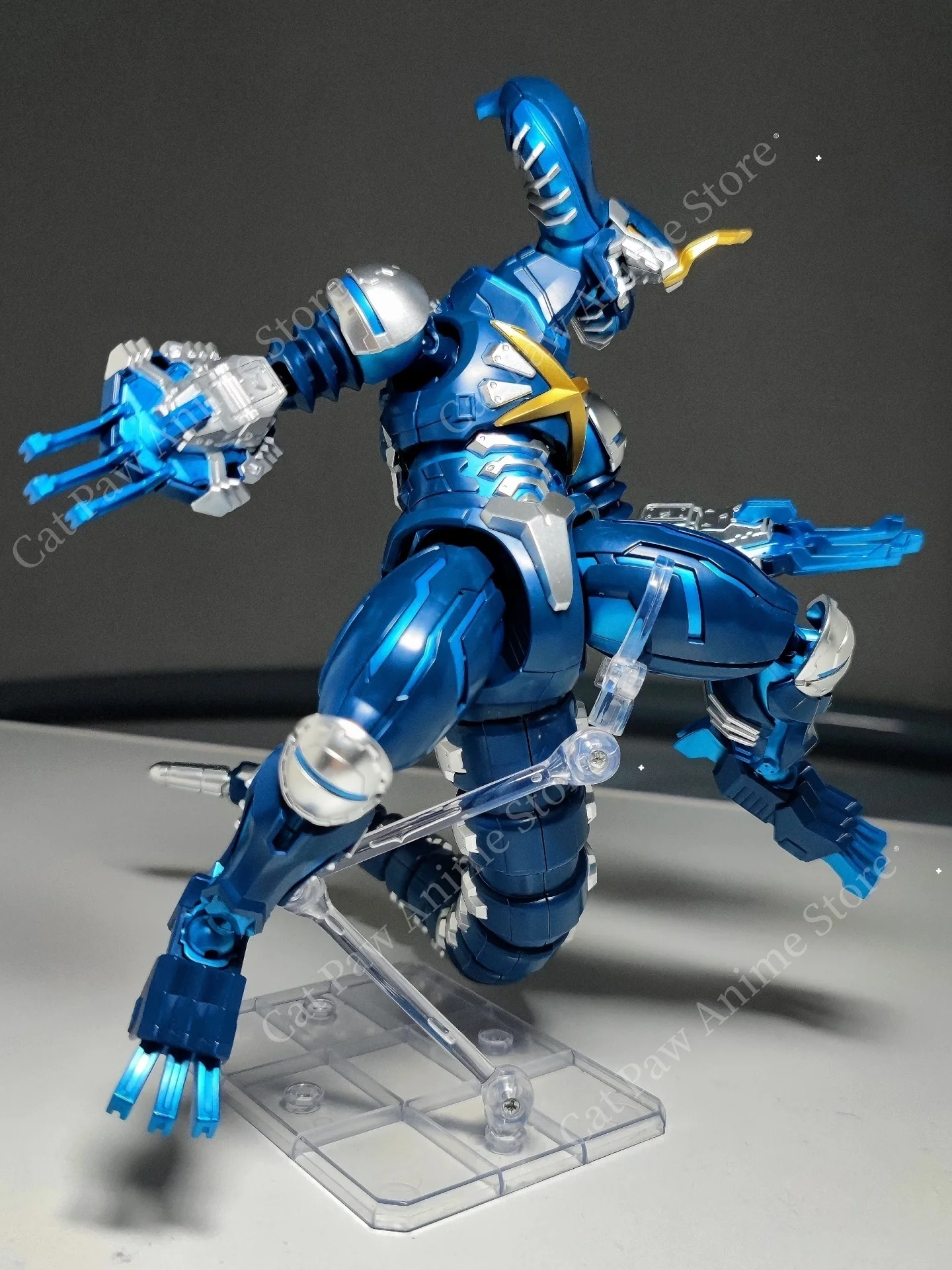 KEEPPLEY Ultraman Monster Dark Lugiel Cimmeria Gomora Robot modelo bloques de construcción juguete coleccionable para niños regalo de montaje