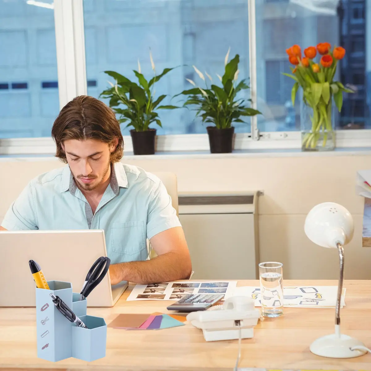 

1Pcs Hexagonal Stationery Organizer Box Premium PP Desktop Pen Holder Makeup Brush Lipstick Cream Storage Case Multifunctional