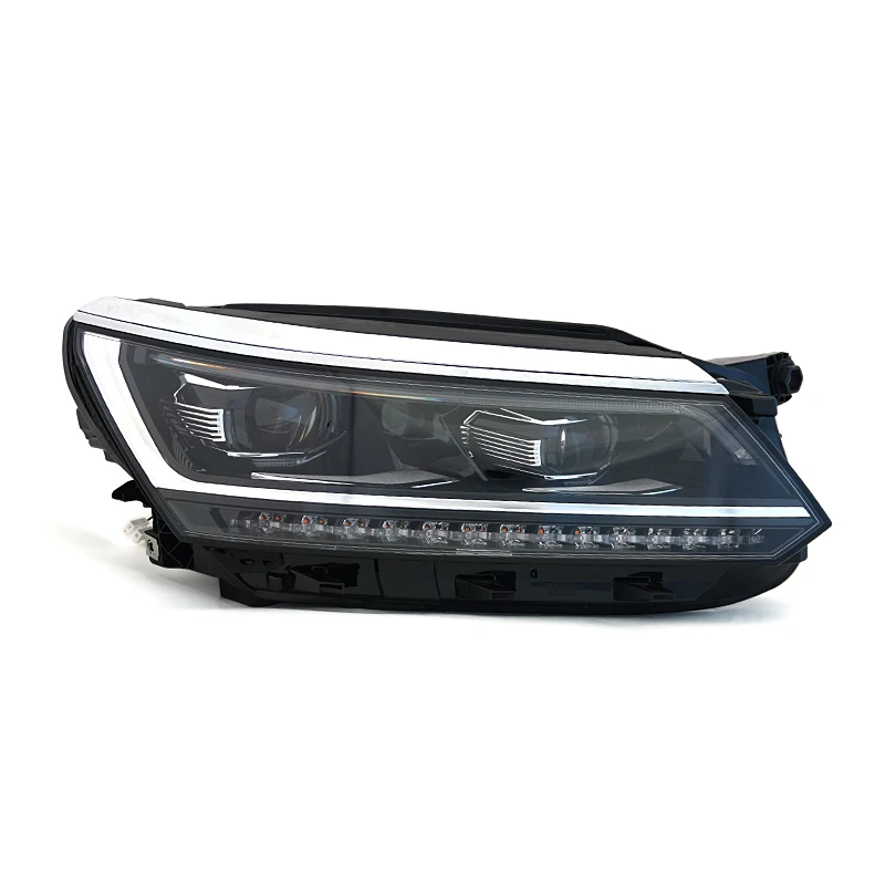 

STLF2016 Volkswagens for Passat Full LED Assembly Headlights New Condition Optimal Performance 6000k Color Temperature Upgrade