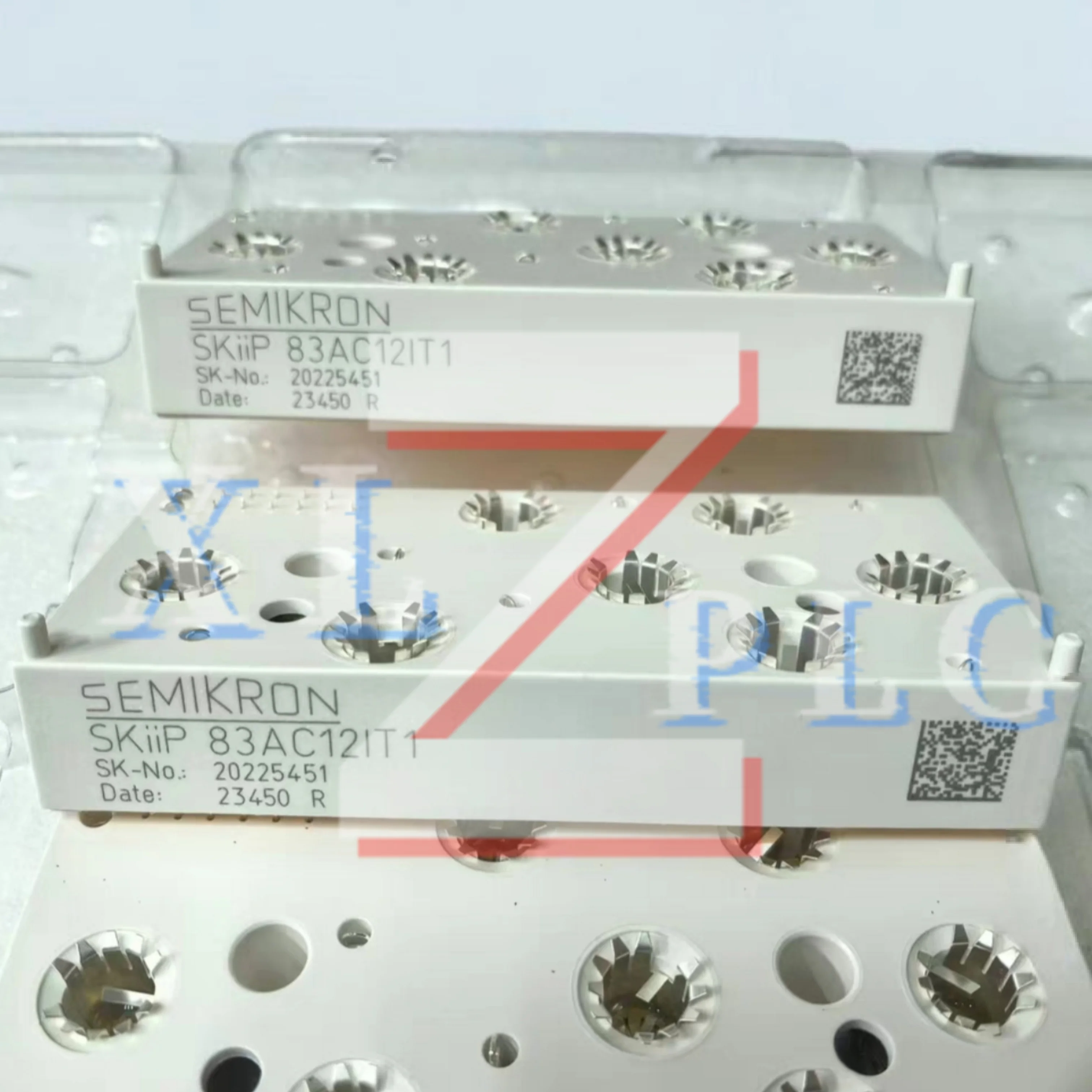 وحدة أصلية جديدة SKIIP83AC128IST1 SKIIP83AC12IT1