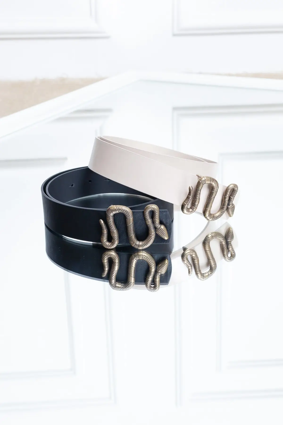 Women's Black-beige Snake Buckled Dual Belt