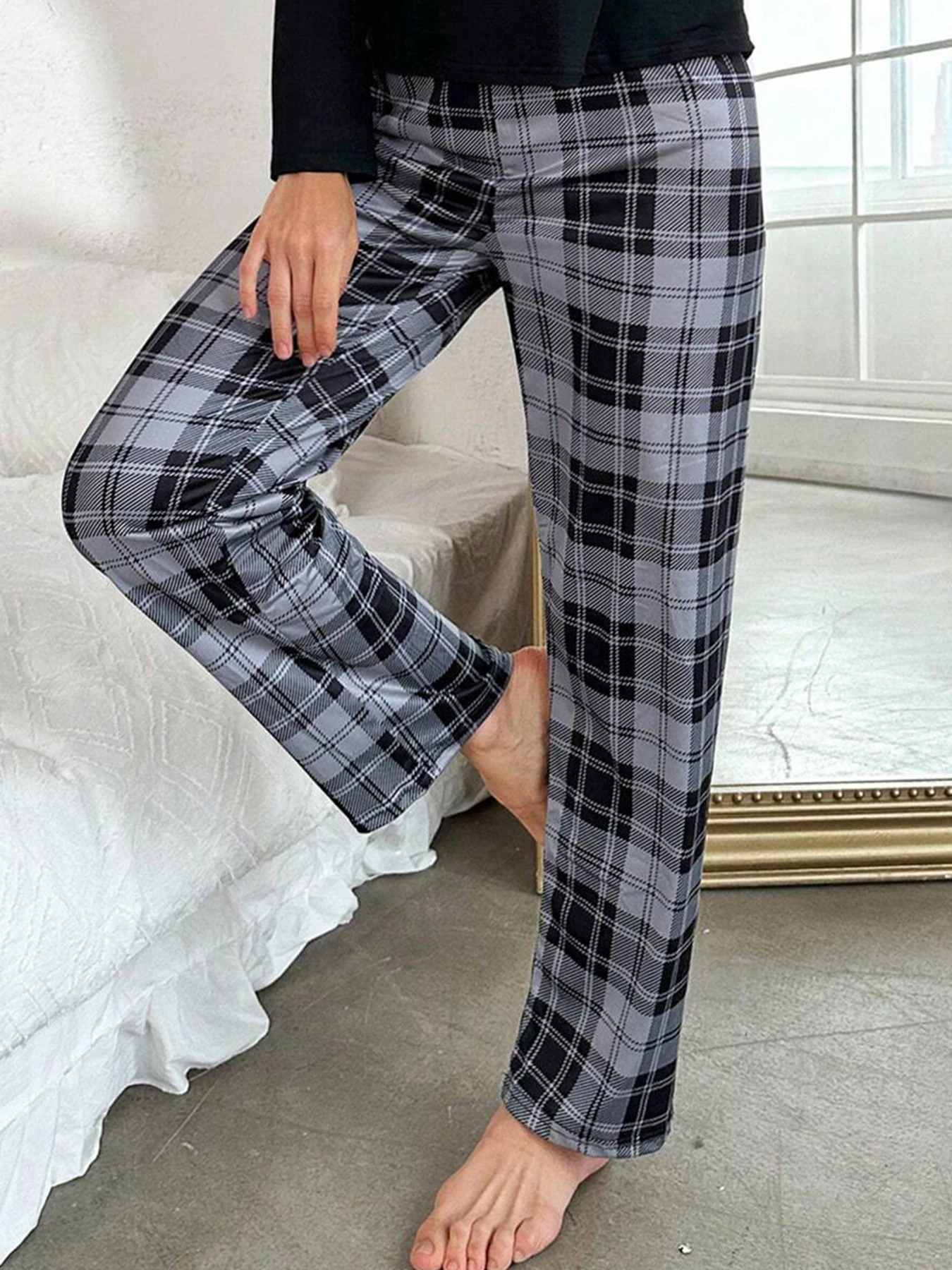 Spring, Summer, Autumn and Winter Women's Casual Classic Contrasting Check Pencil Pants Homewear Sleep Pants