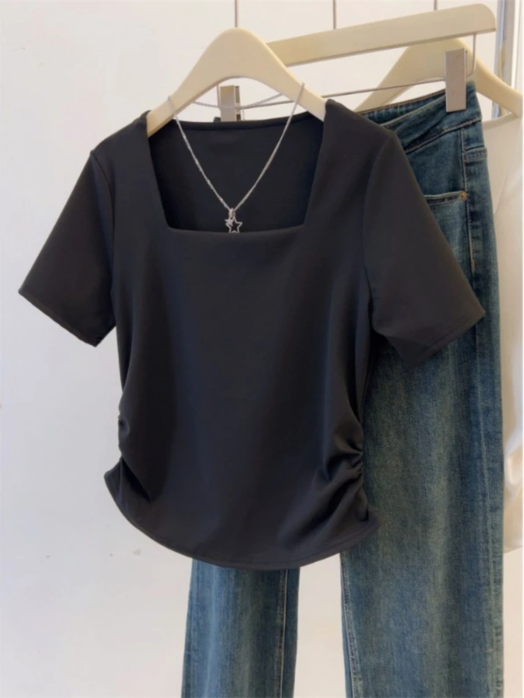 

French square neck shoulder high-end short sleeved T-shirt for women in summer, new small irregular top, trendy Instagram