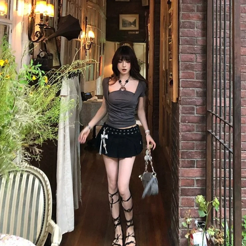 Women's Pure and Desirable Beaded Halter Neck Short Sleeve Mock Two-Piece Shirt Summer New Slim-Fit Slimming Style