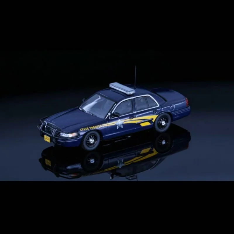 

Модель Rollin 1:64 OSP Oregon/Vermont Victoria Crown из сплава