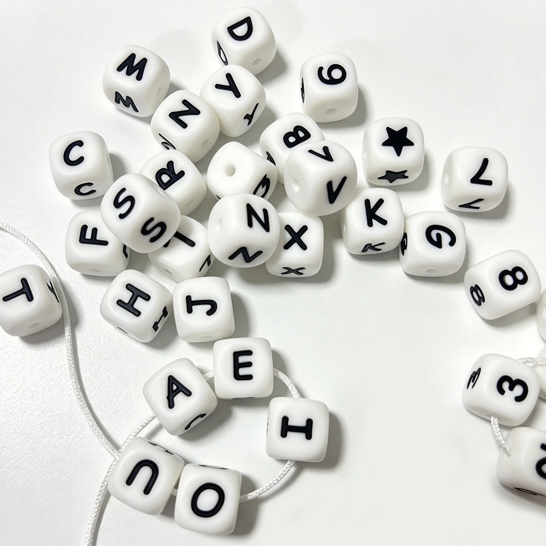 26-40pcs 12MM Capital English Letter Beads Arabic Number Beads Colorful Spacer Beads For DIY Necklace Handmade Craft