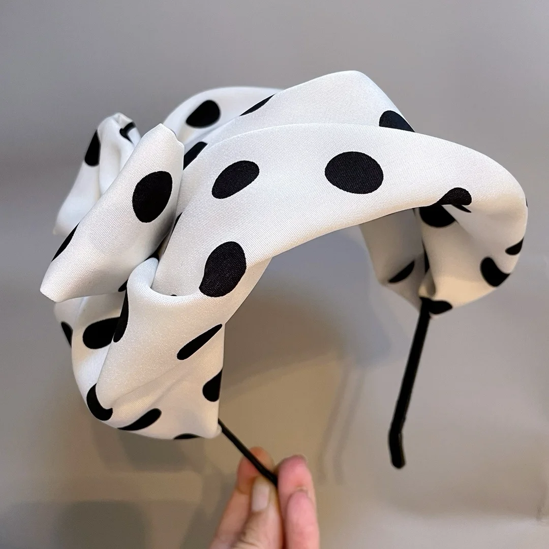 Hair Clip Half Headband French Retro Headband Hair Accessories for Women Polka Dot Beret Hair Accessory