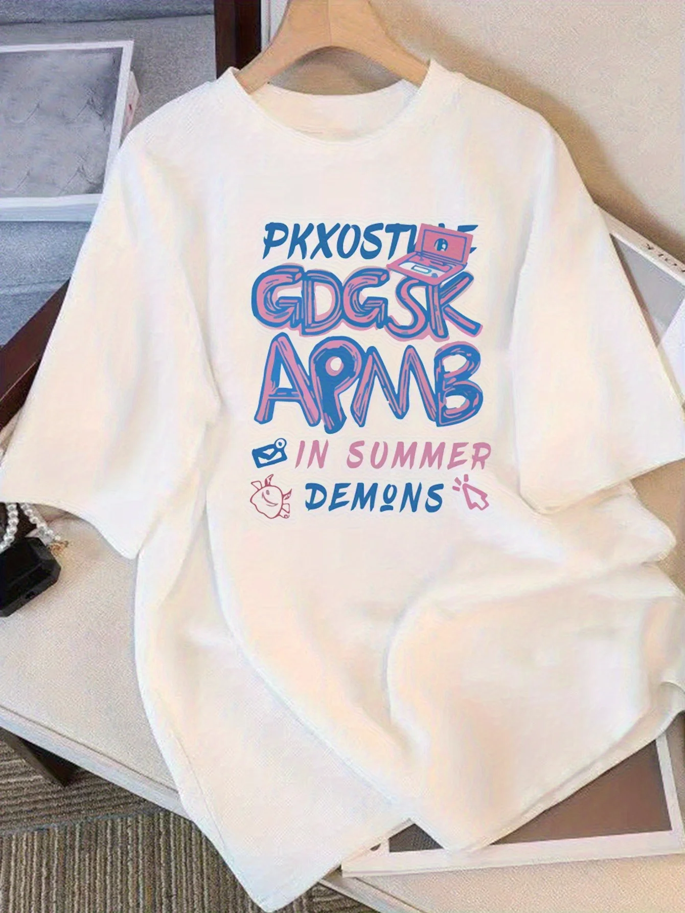 

Women's Fit Graphic Summer Casual Short Sleeve Round Neck Top with Bold Geometric Print Harajuku Short Sleeve Casual