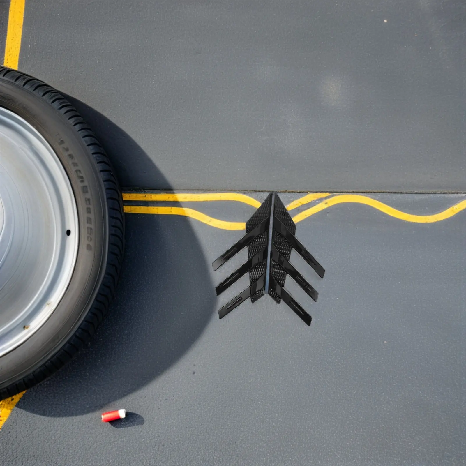 

Пара универсальных спойлеров из ТПУ для заднего бокового стекла автомобиля, для улучшения внешнего вида и снижения аэродинамического сопротивления