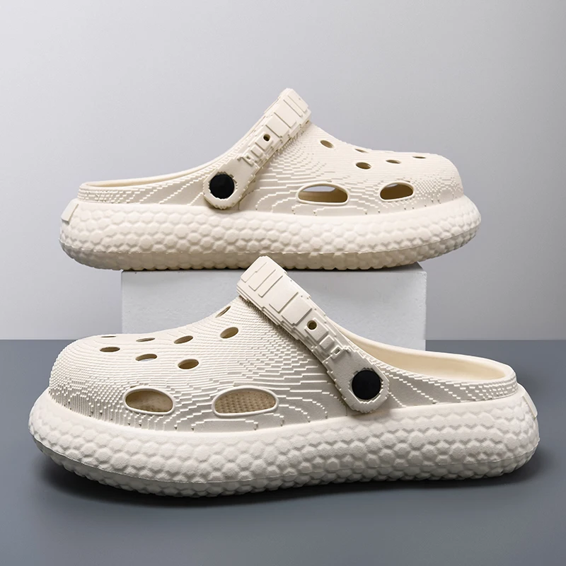 

2025New Comfortable Casual Summer New Couple Style Hole Shoes Outdoor Beach Slippers High-Quality Couple Style