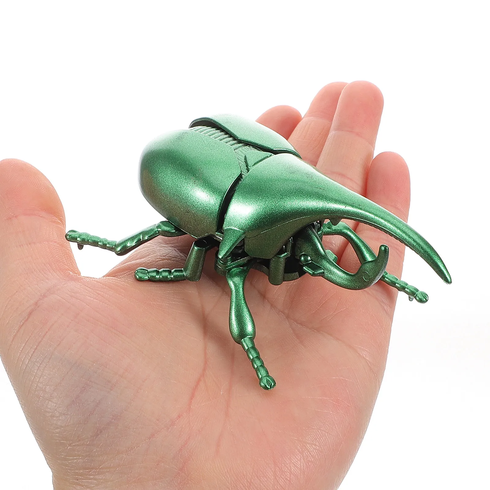 3Pcs Creative Realistic Beetle Insect Simulation Windup for Halloween April Fools Prank Bugs Plastic Figures Play Bugs