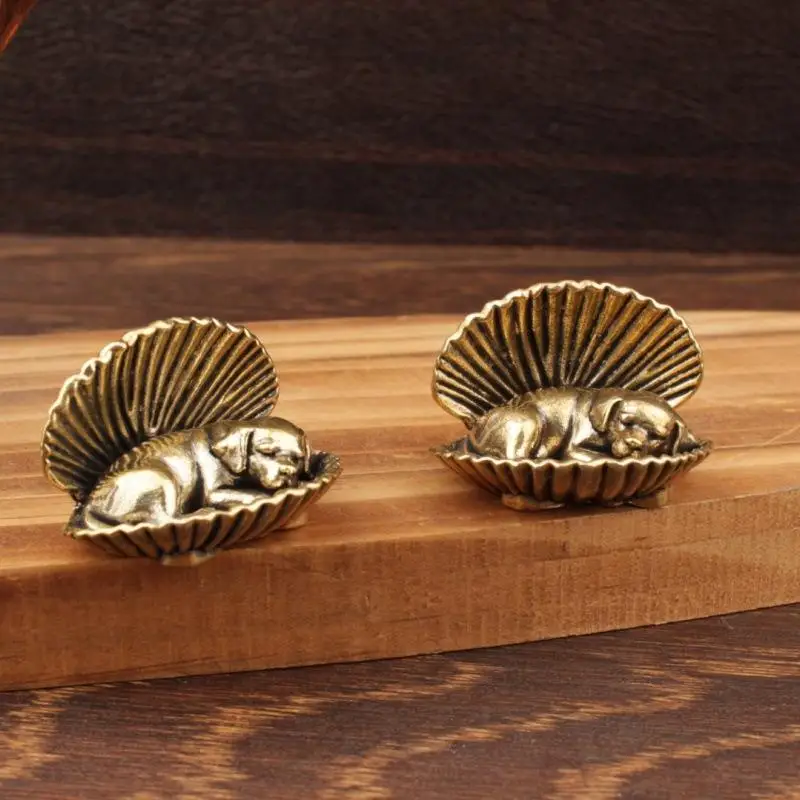 【S】Pure Brass Sleeping Puppy In Shell Statue Vintage Brass Sausage Dog Figurines Desktop Feng Shui Ornament Tea Pet Crafts Gifts
