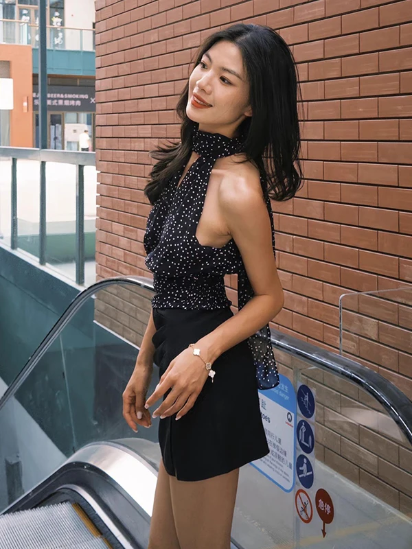 Bla Polka Dot Ne Hanging Svel irt Women's Summer New Sle Beach Vaion Faion Beautiful Small Top Upper Body