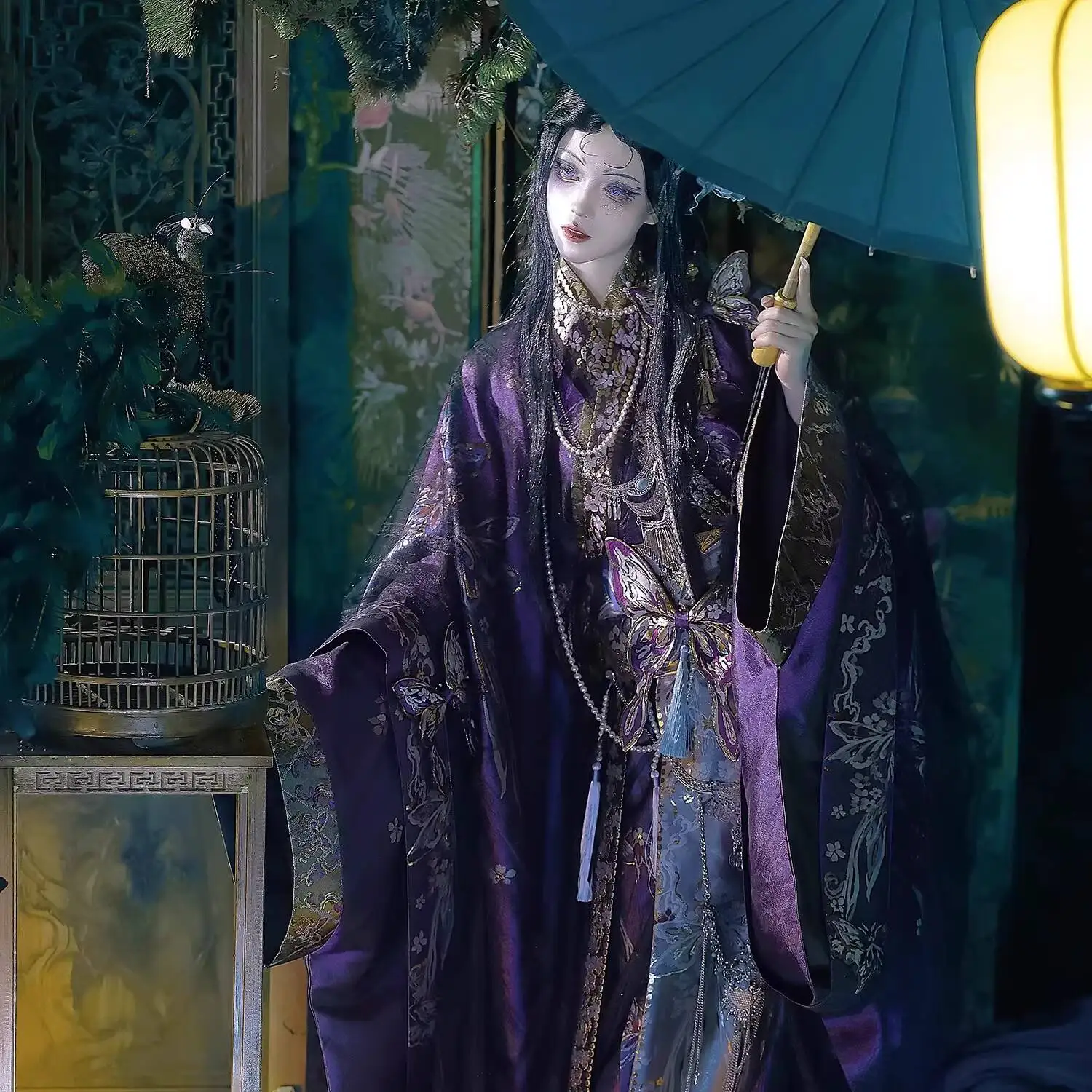 

Fandeng Suguang Tuhua Wojiu Improved Warring States Robe Han Element National Style Set Gold-Weaved Imitation Makeup Flower