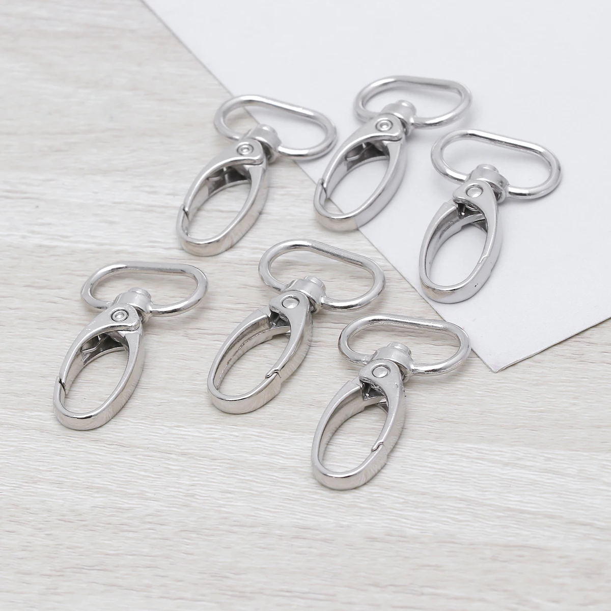 

30pcs Swivel Lobster Snap Hooks D Rings 360 Degree Clasps For Key Chains Dog Leashes Hanging Crafts Beading Jewelry Making