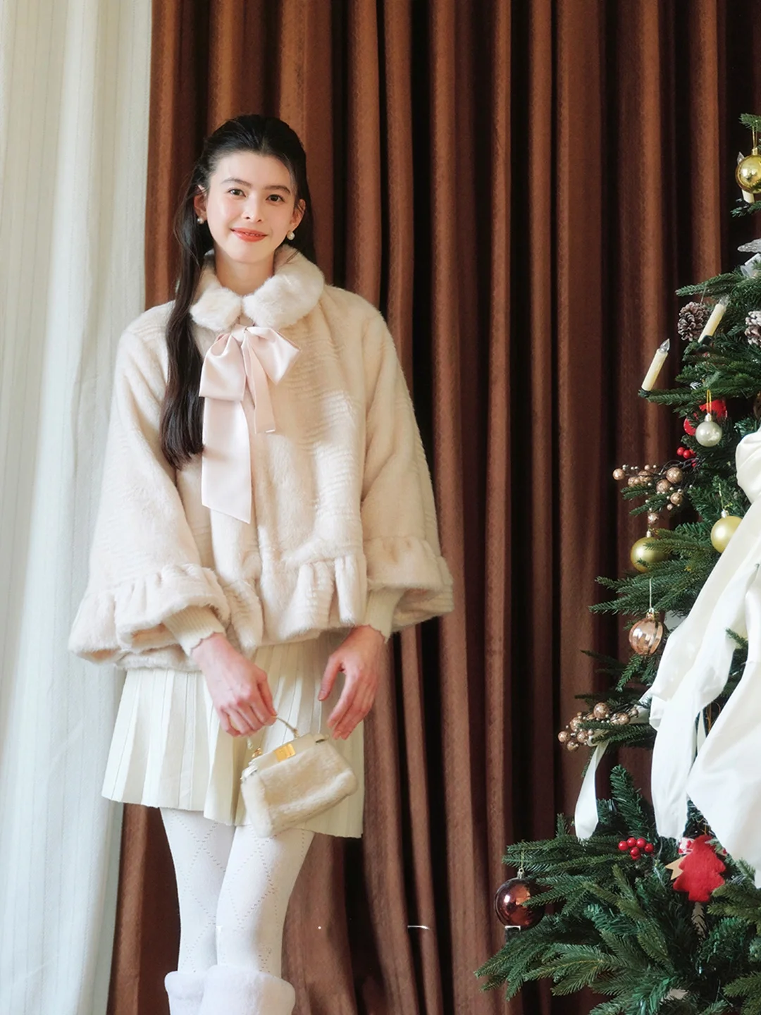 

Roroeep Her Snow Island Embroidered Pattern Bell Sve Collar Knot Eco-Friendly Fur Coat Warm Sli Long Sl...