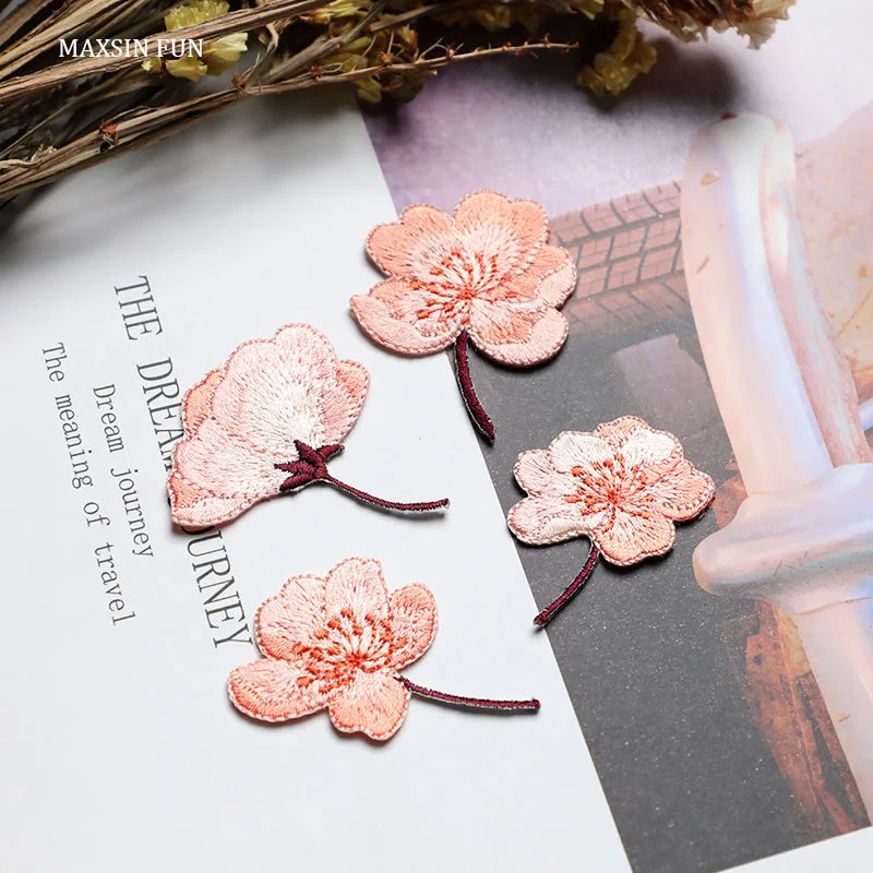 Begonia Flower Iron on Patches, Retro Style Decoration, Hot Melt Adhesive for Repairing Small Defects in Clothes, 4 Pcs